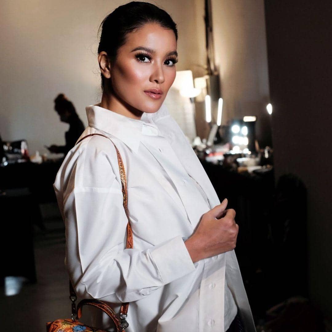 instagram.com/marcella.zalianty