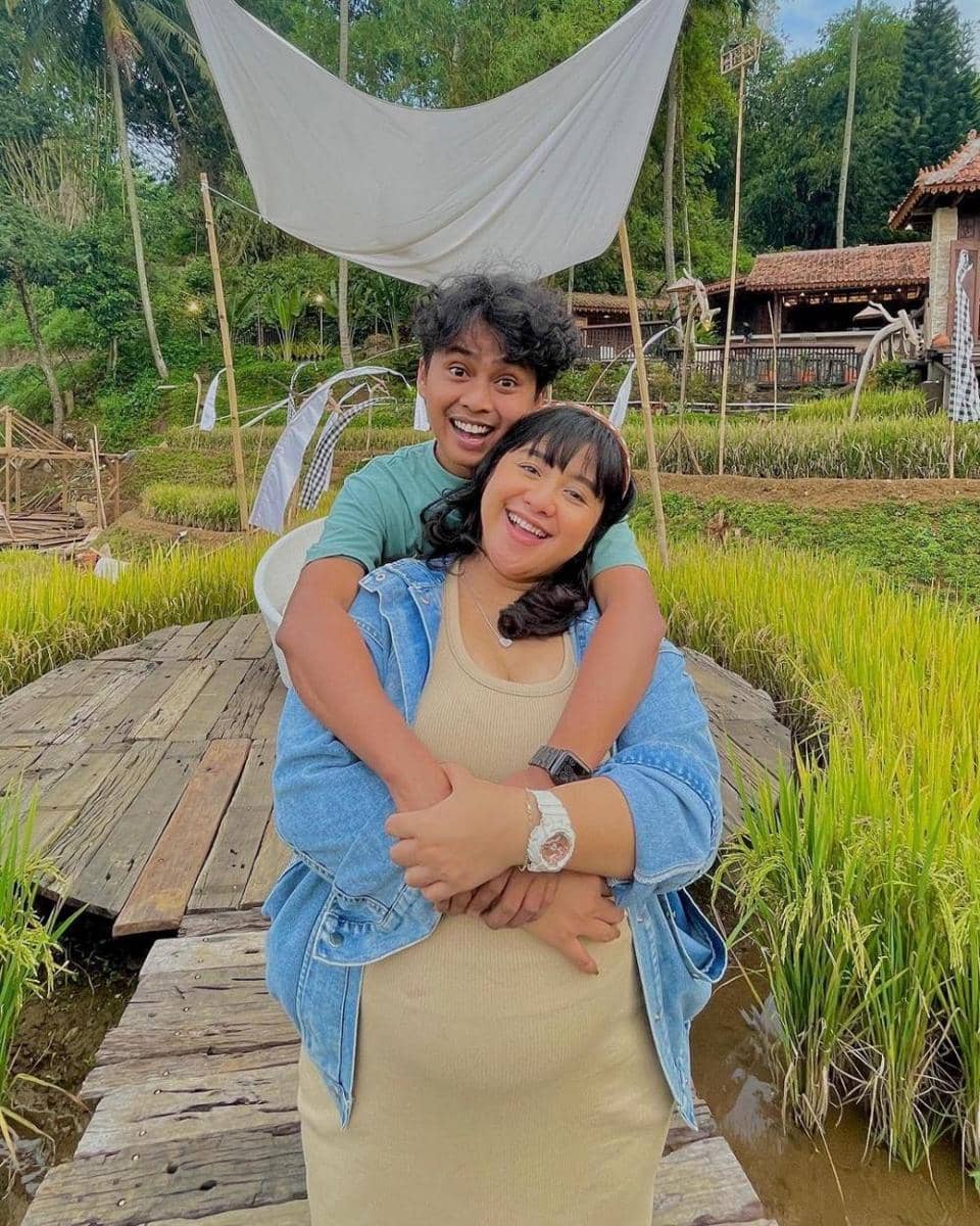 Instagram.com/fitriarasyidi