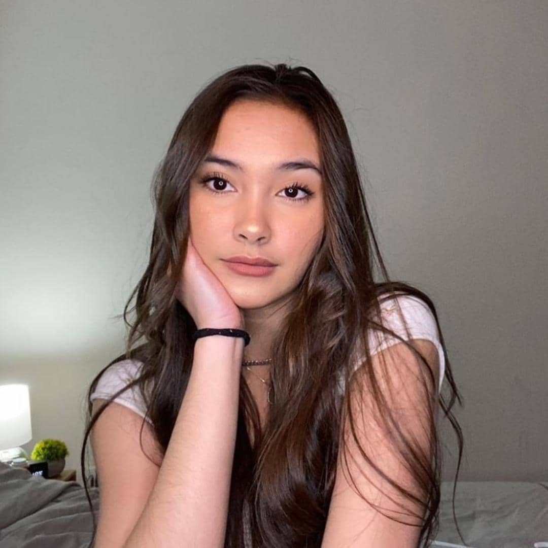 instagram.com/caitlinhalderman