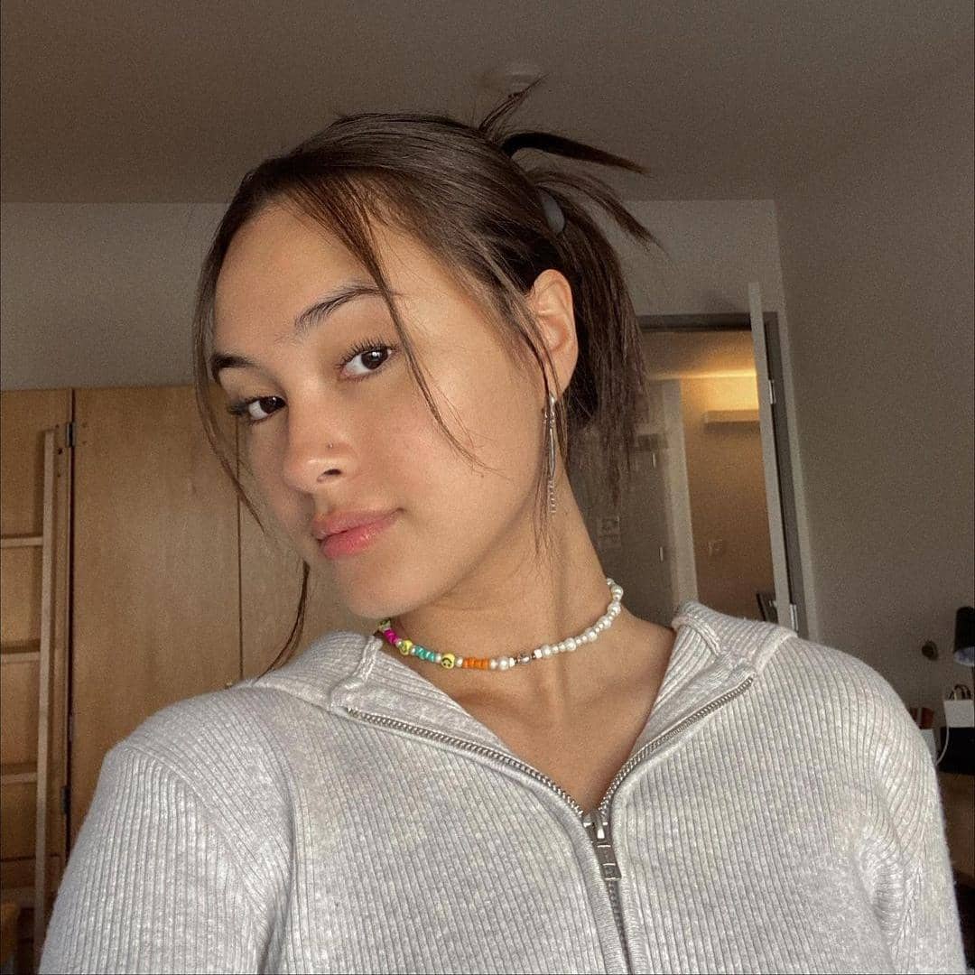 instagram.com/caitlinhalderman