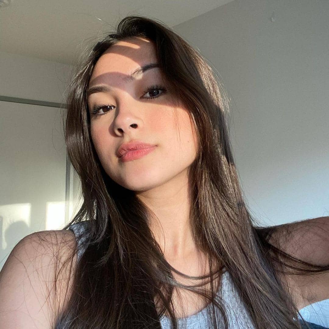 instagram.com/caitlinhalderman