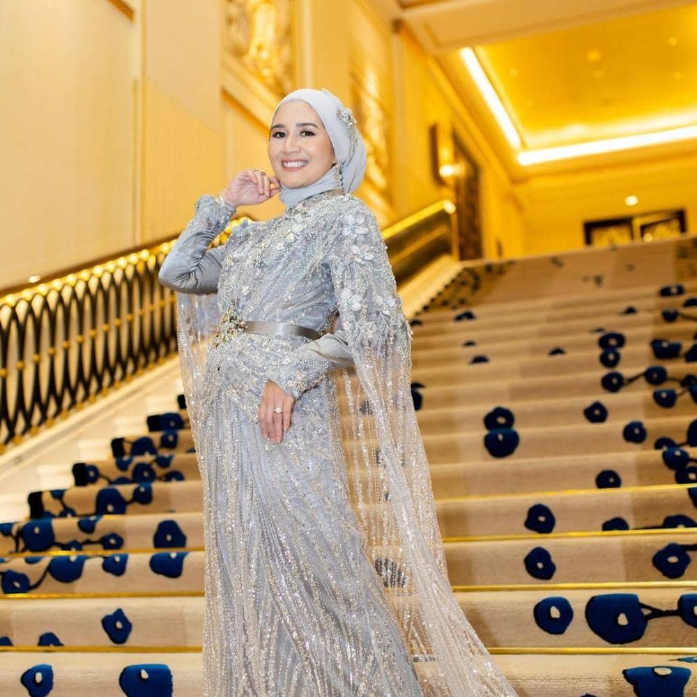 instagram.com/dine.pearl