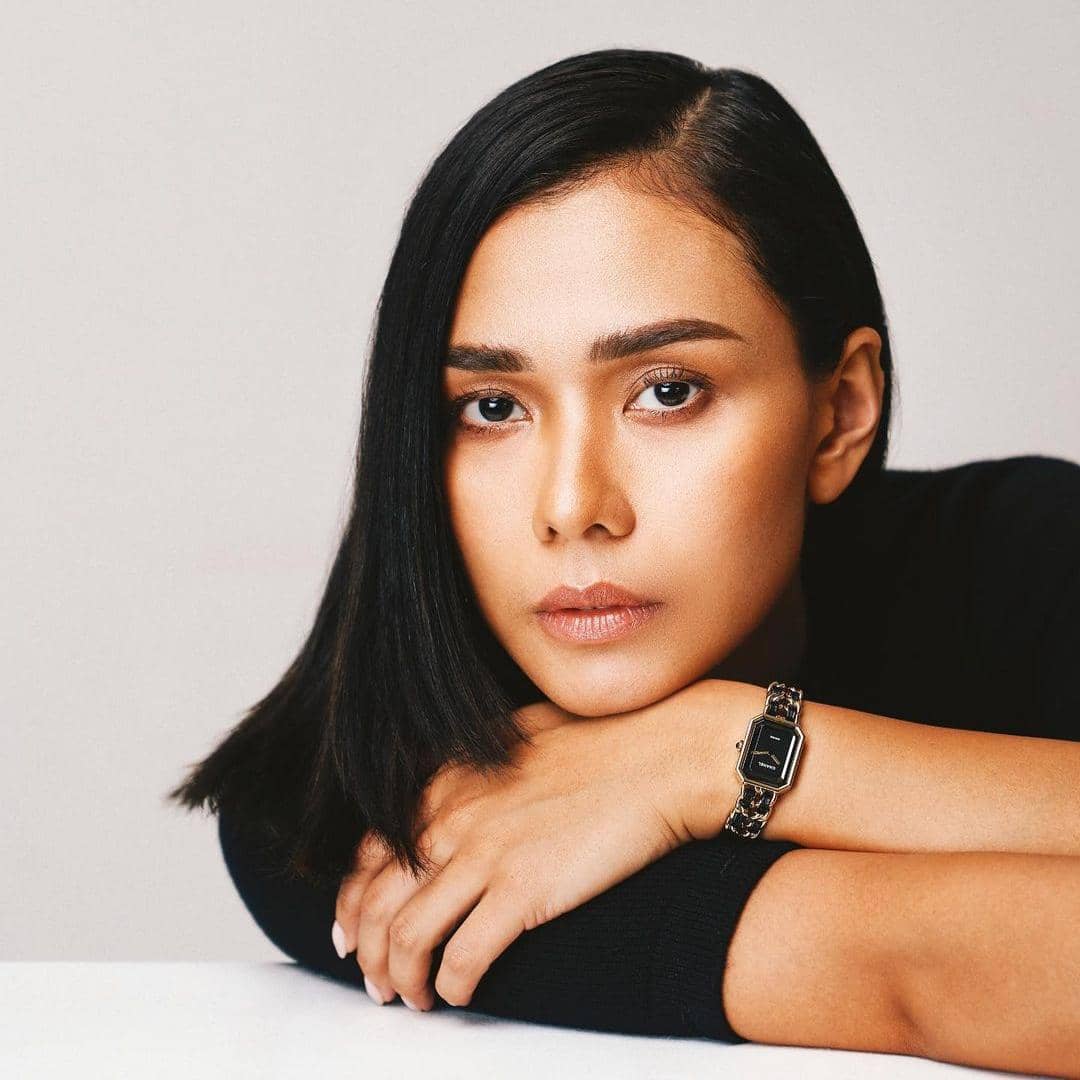 instagram.com/theadiniawirasti