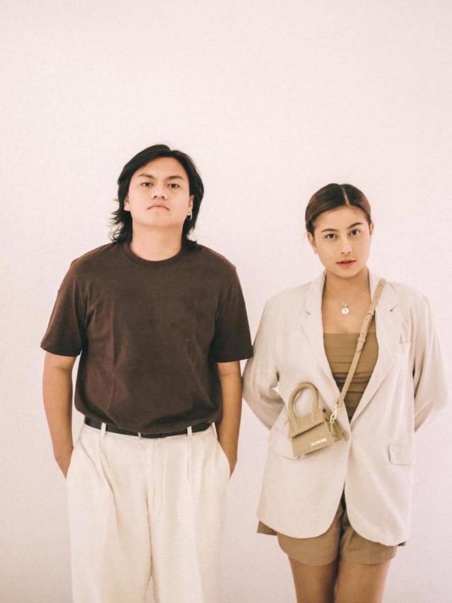 Instagram.com/awkarin