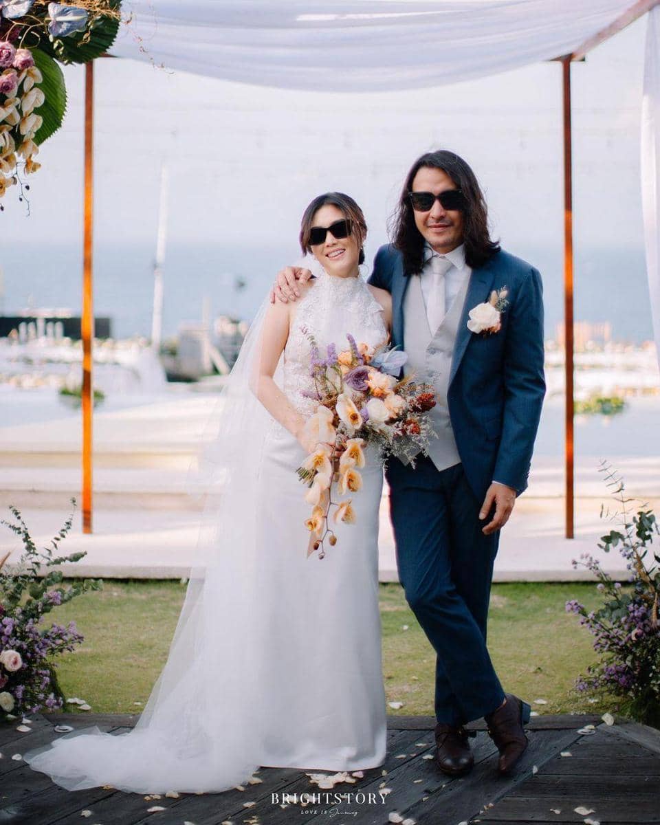 instagram.com/thebrightstory