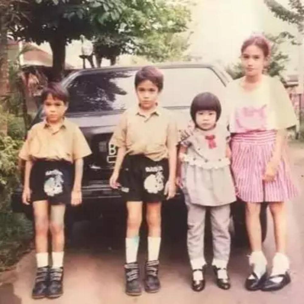 Instagram.com/nadinelist