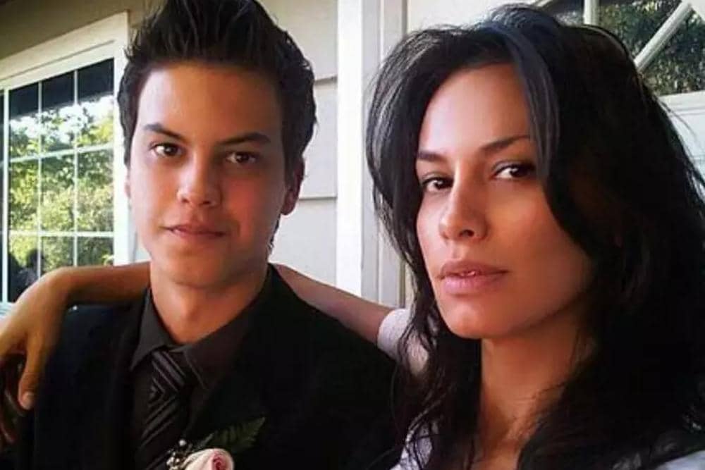 Instagram.com/sophia_latjuba88