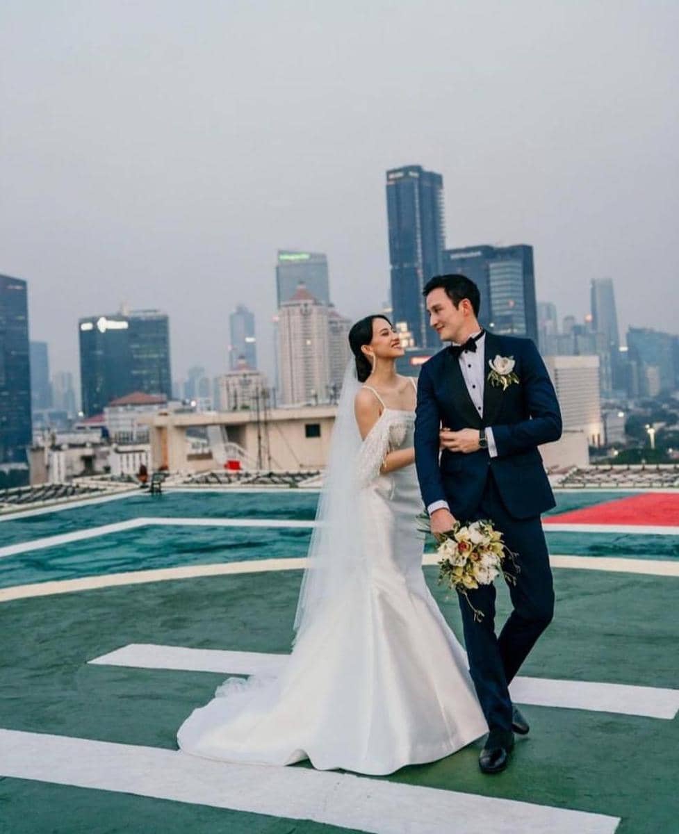 instagram.com/mike_lewis