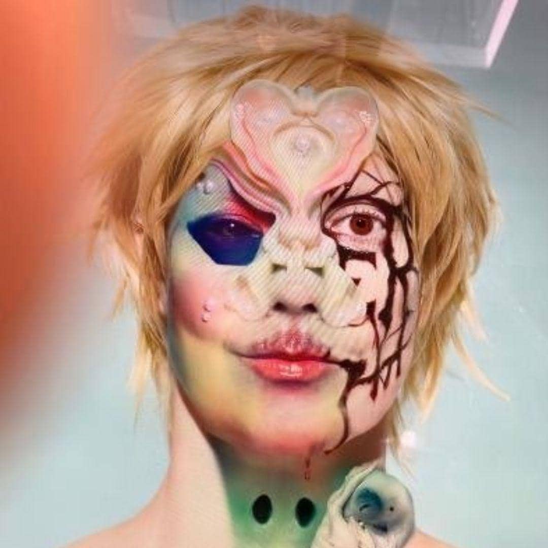 twitter.com/bjorkanismreal