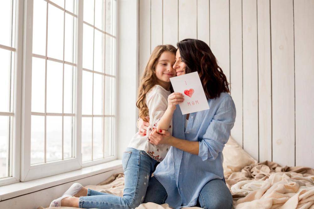 15 Contoh Kartu Ucapan Hari Ibu yang Menyentuh Hati