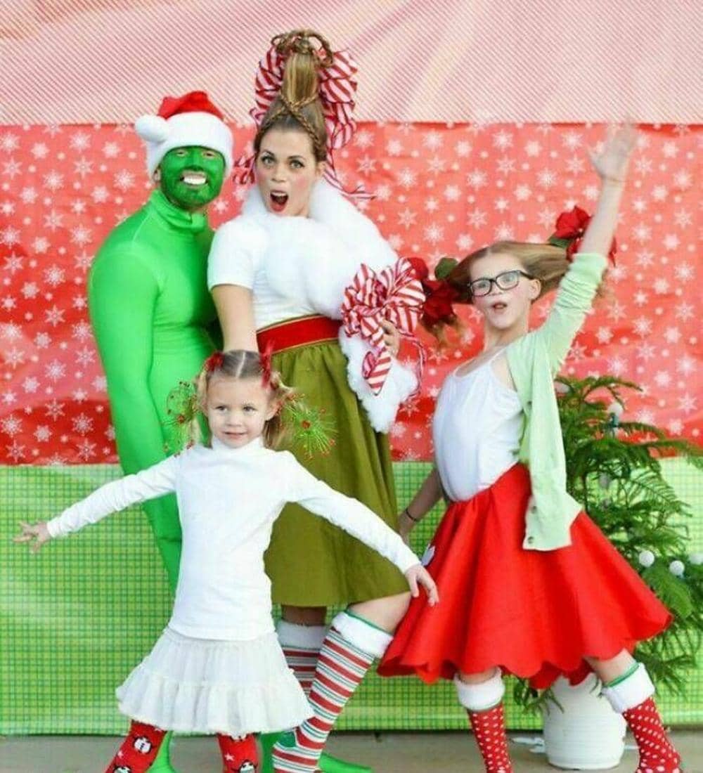 instagram.com/awkwardfamilyphotos