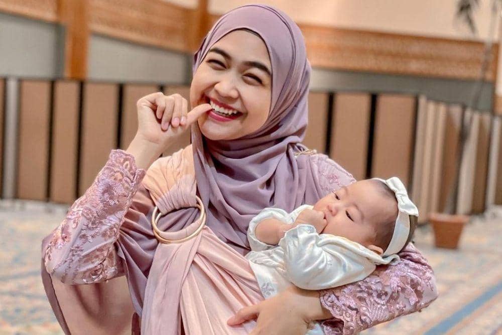 instagram.com/riaricis1795