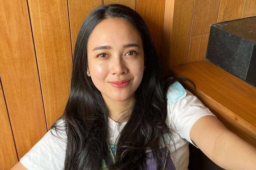 instagram.com/dea_ananda