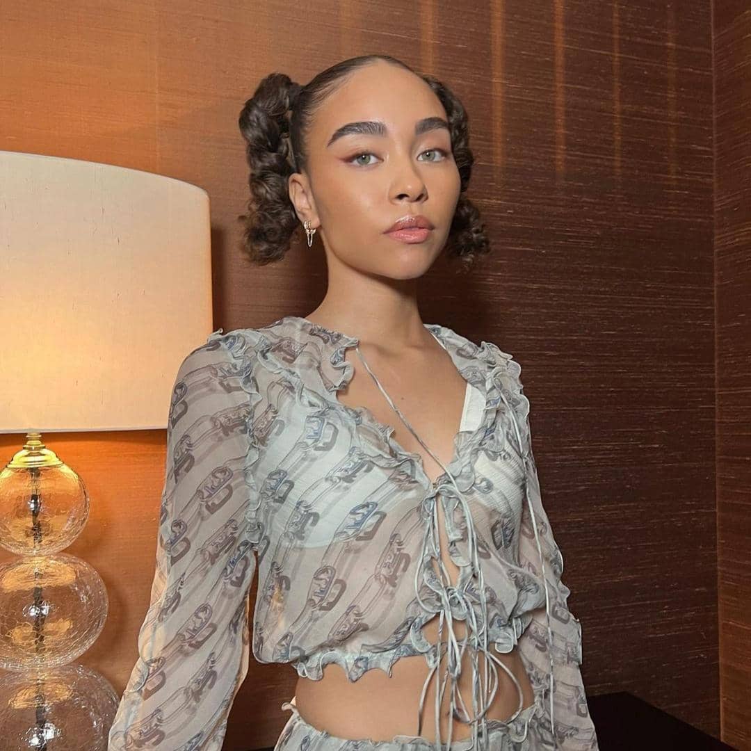 instagram.com/baileybass