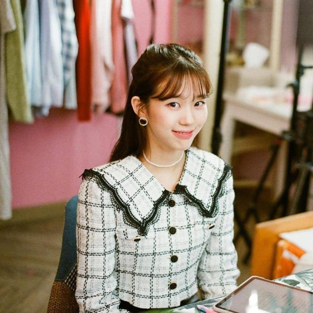 instagram.com/e._.soi