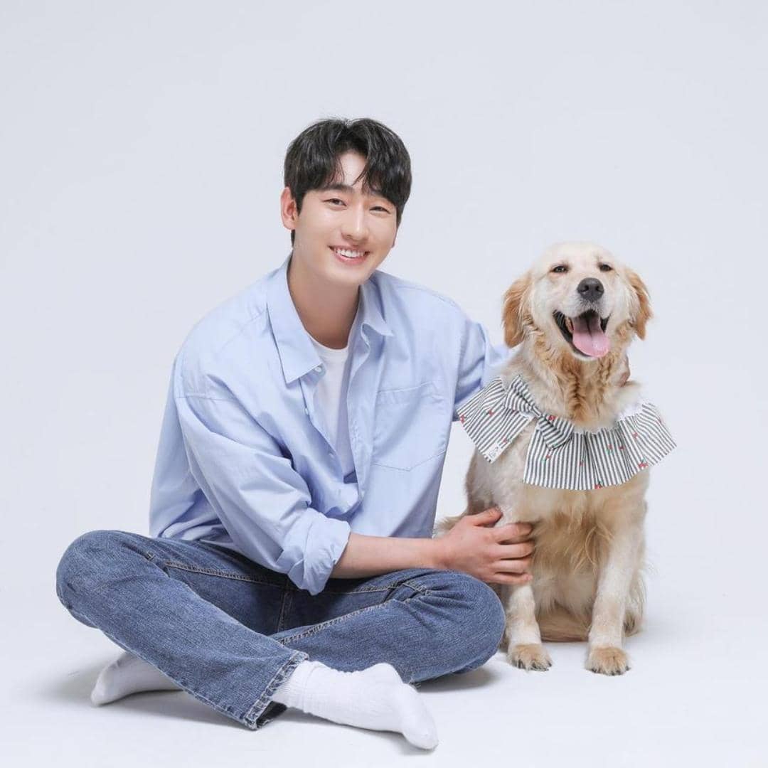 instagram.com/yoon.bak