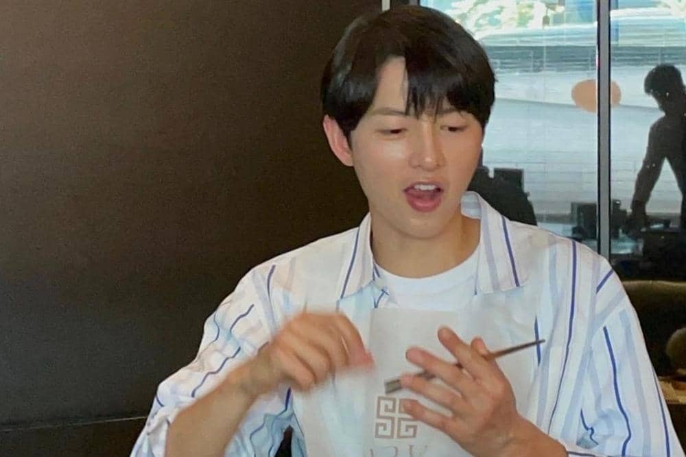 Instagram/ hi_songjoongki