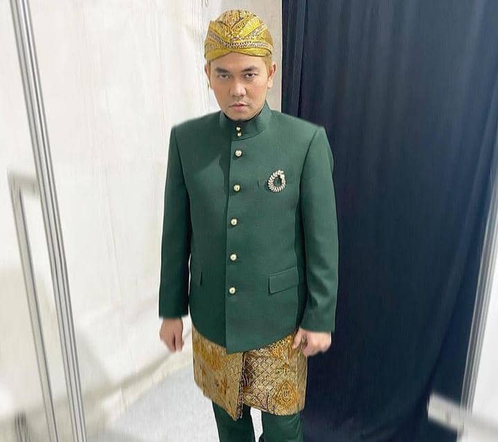 Instagram.com / indrabekti