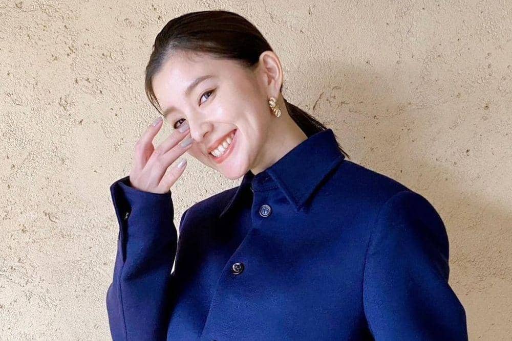 instagram.com/asahina_aya