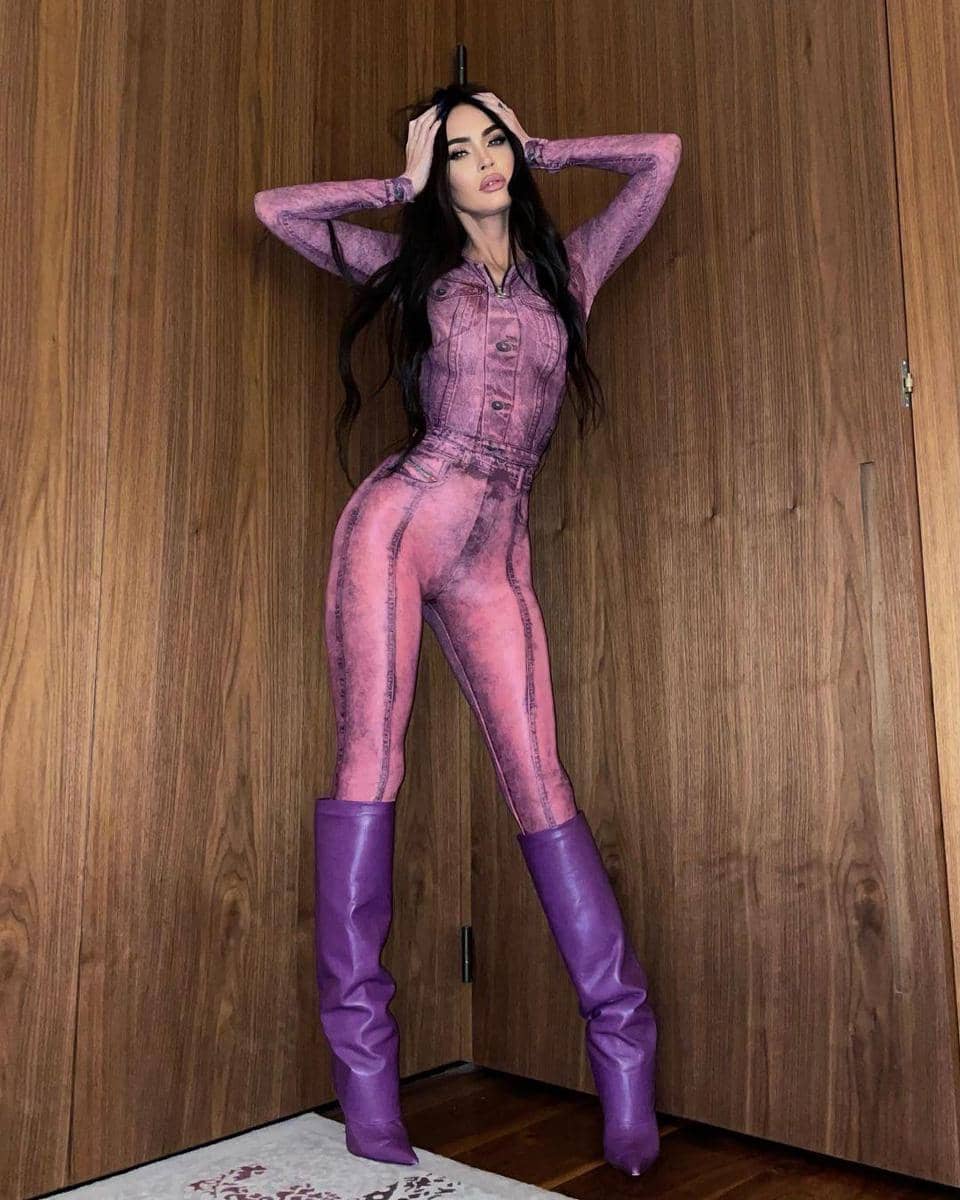 instagram.com/meganfox