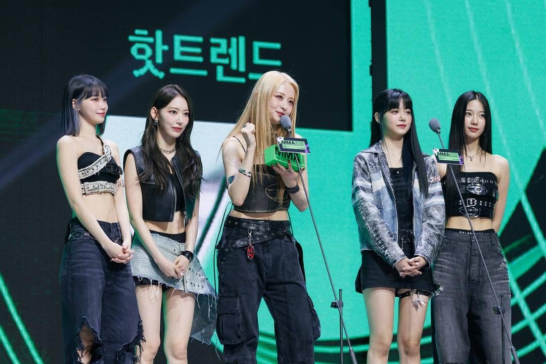 twitter.com/kpop_herald