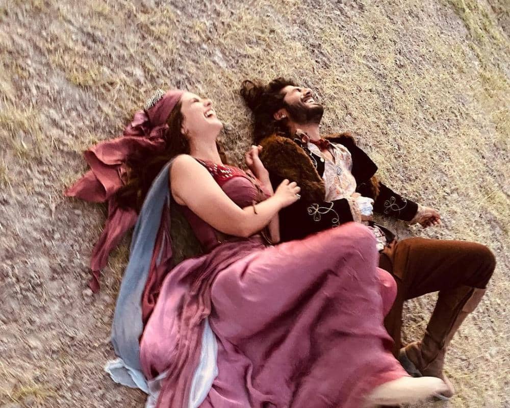 instagram.com/_tunisha.sharma_