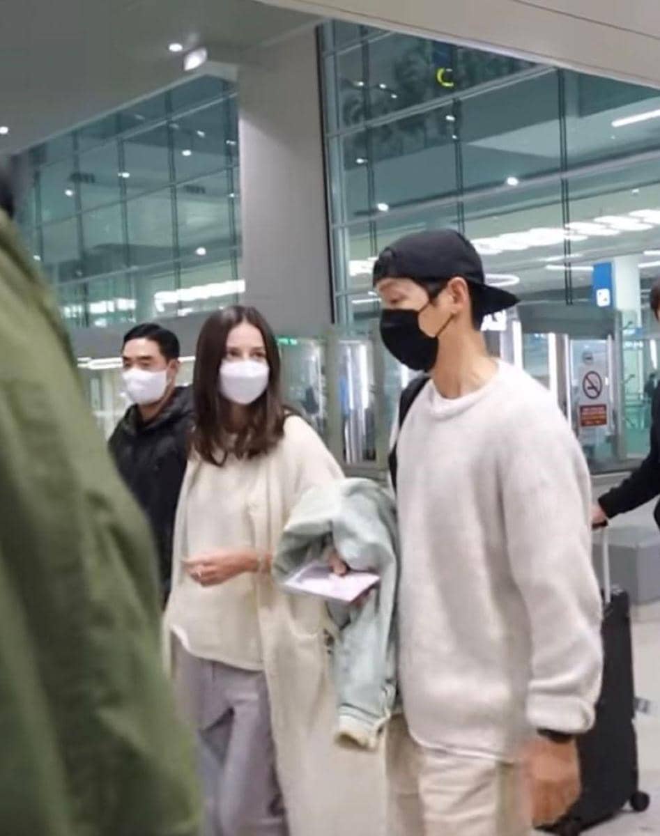 twitter.com/artitaya_C