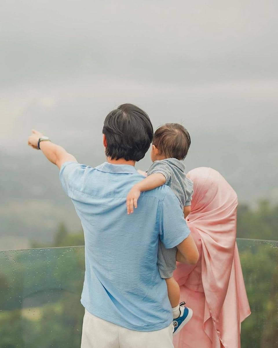 Instagram.com/dindahw