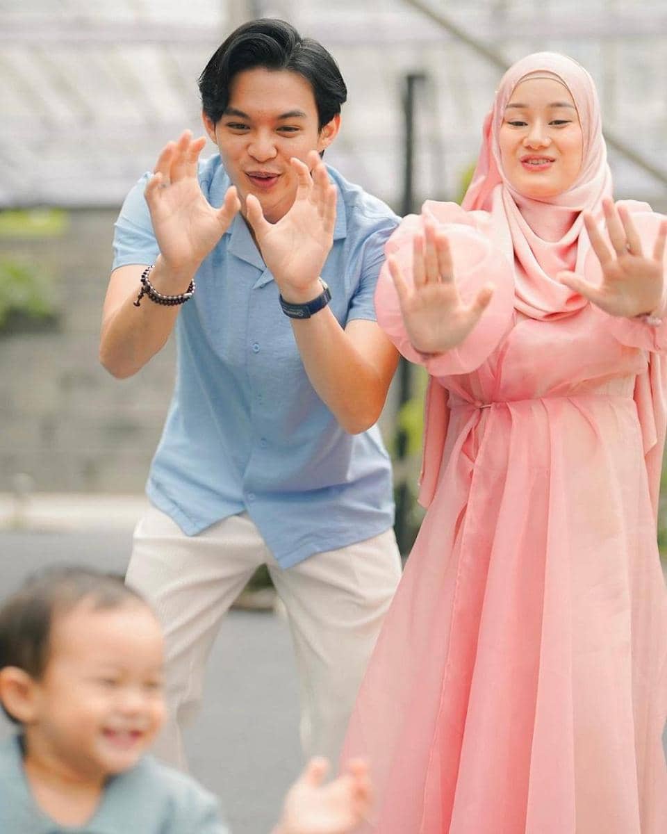 Instagram.com/dindahw