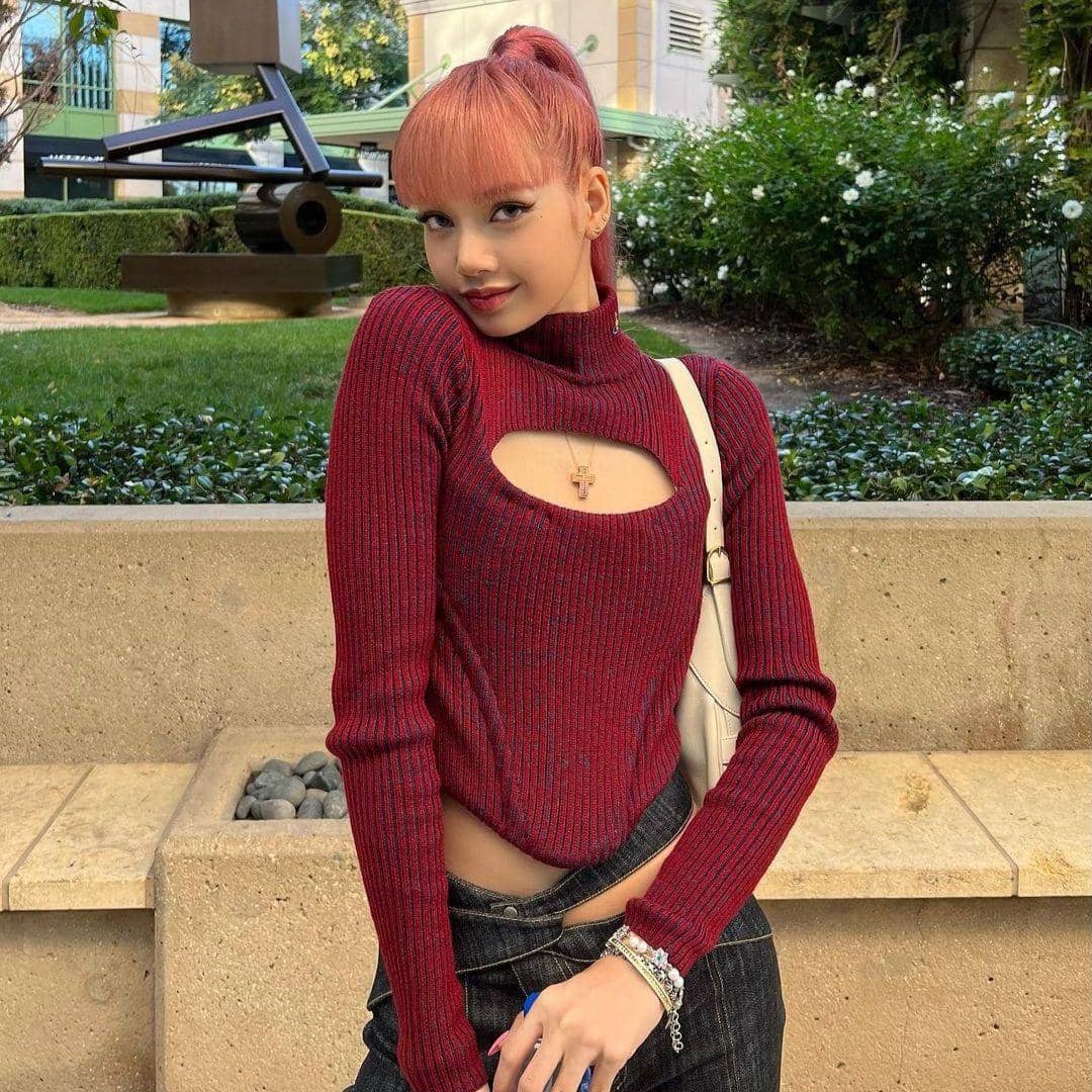 instagram.com/lalalalisa_m