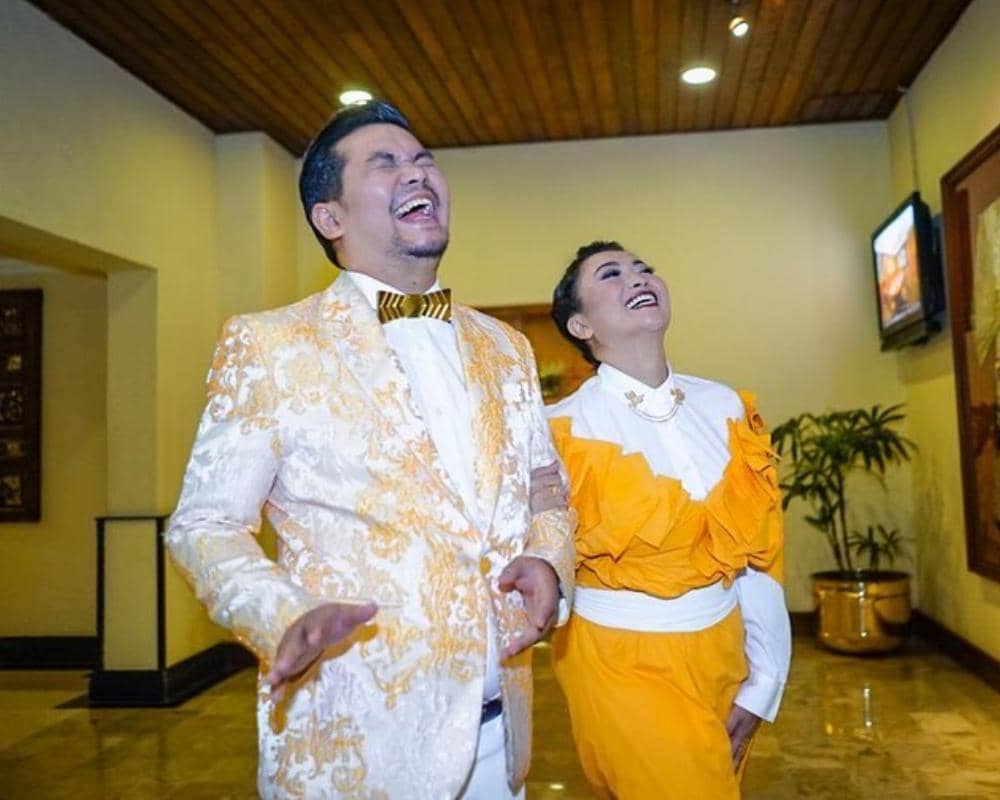 instagram.com/indybarends