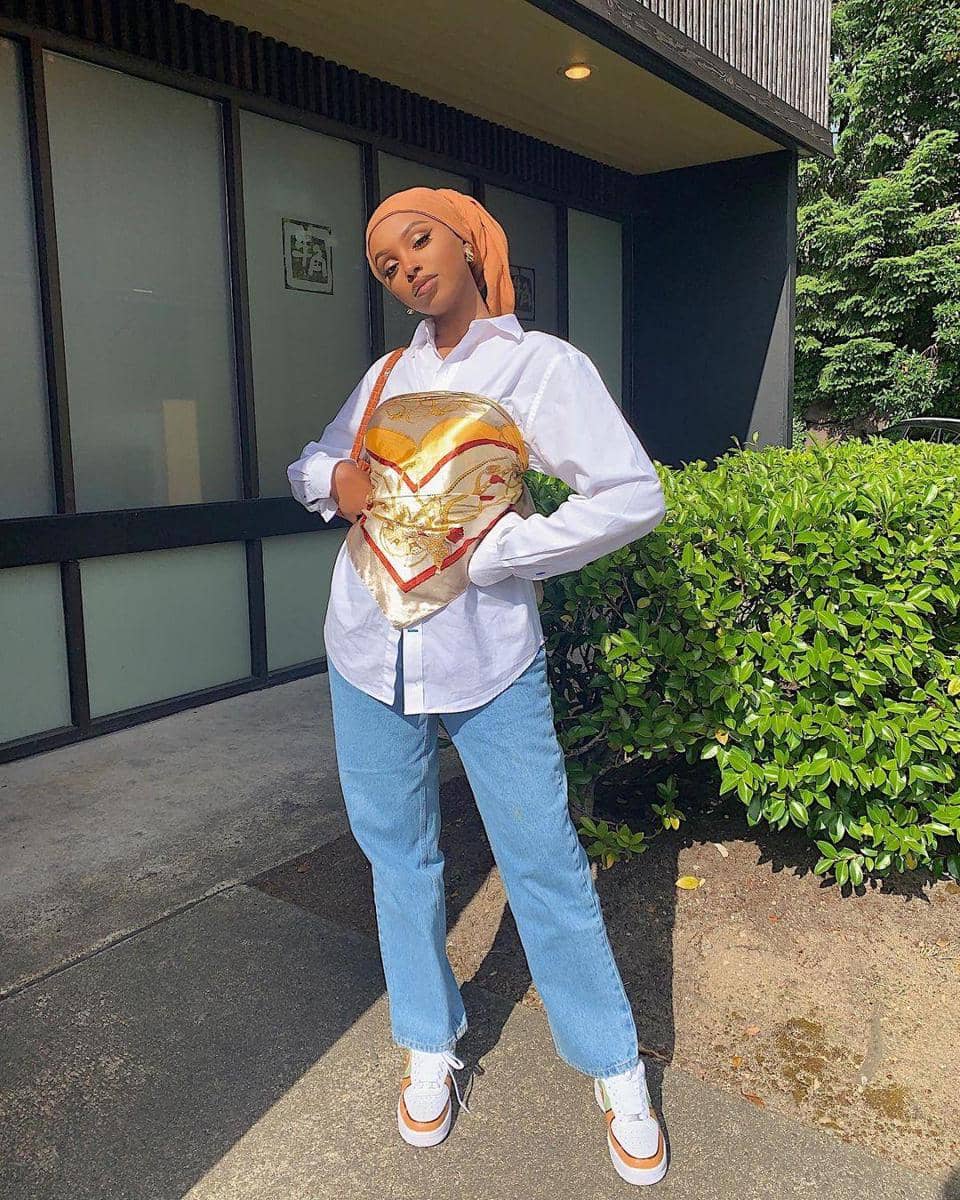 instagram.com/brinney_