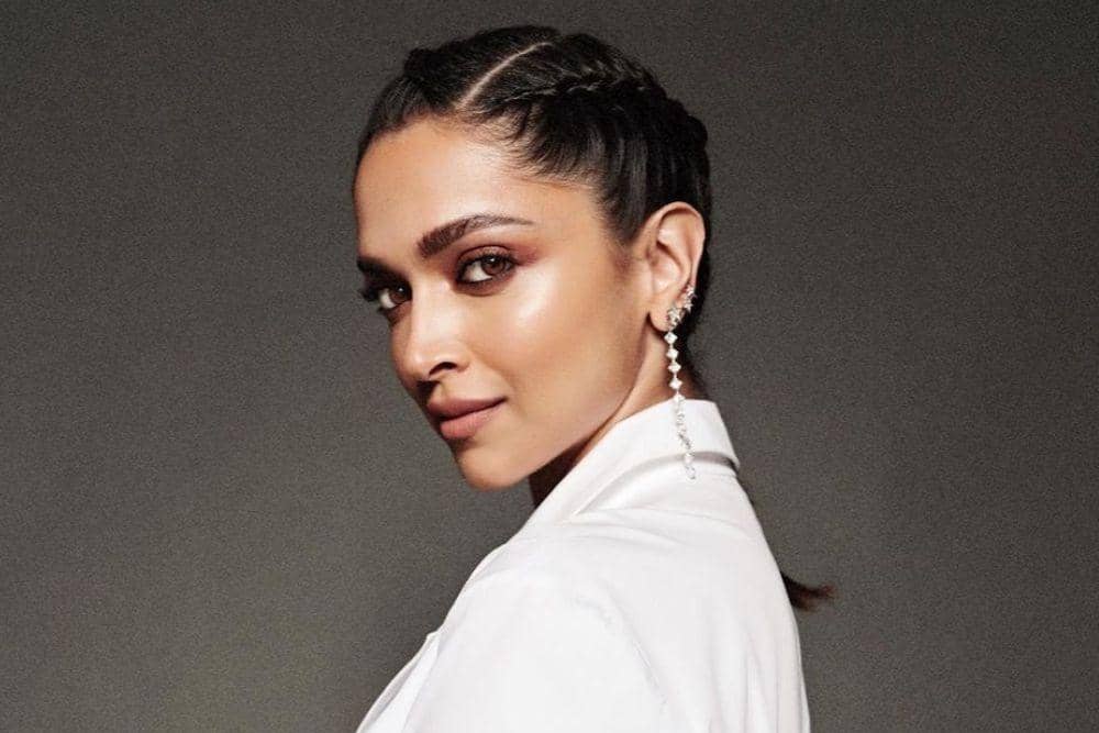 instagram.com/deepikapadukone