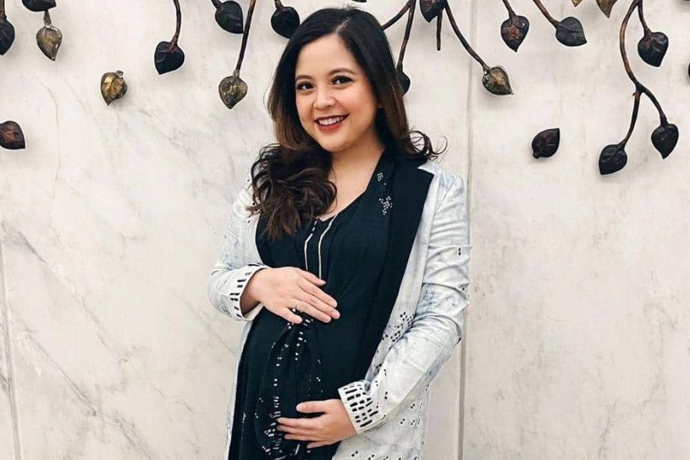 instagram.com/tasyakamila