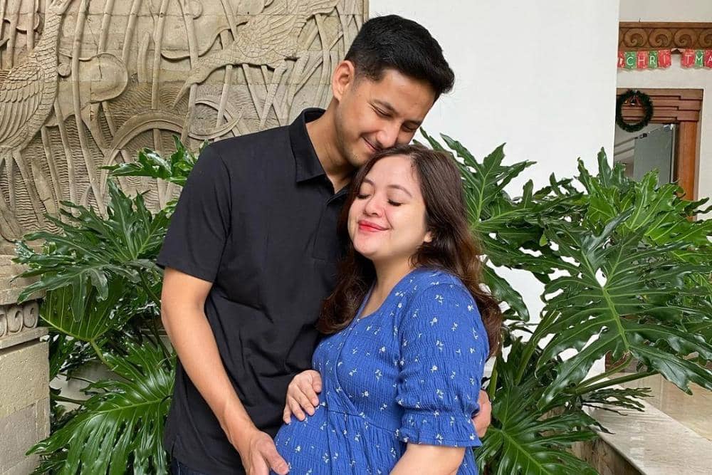 instagram.com/tasyakamila