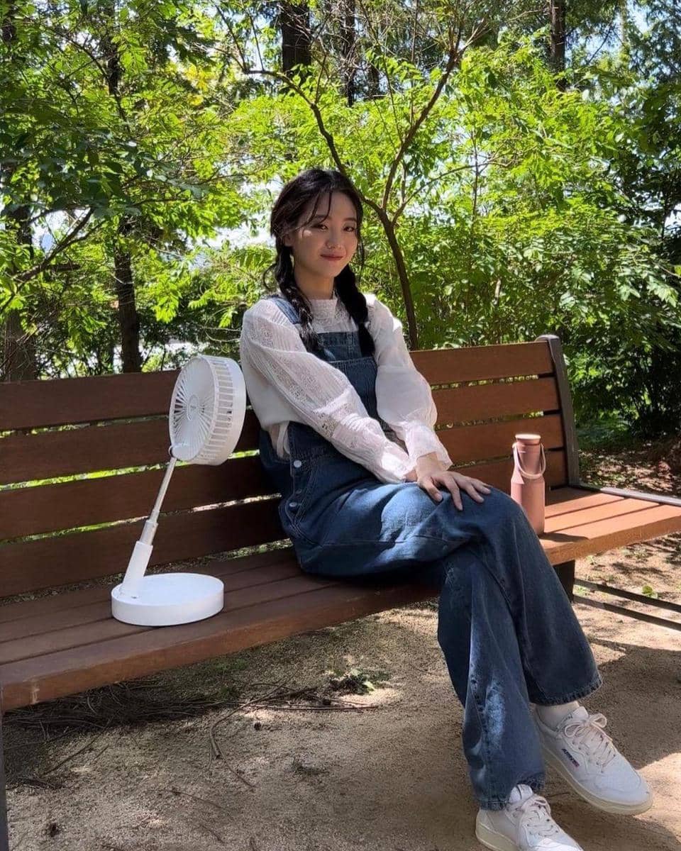 instagram.com/yihyun_1208