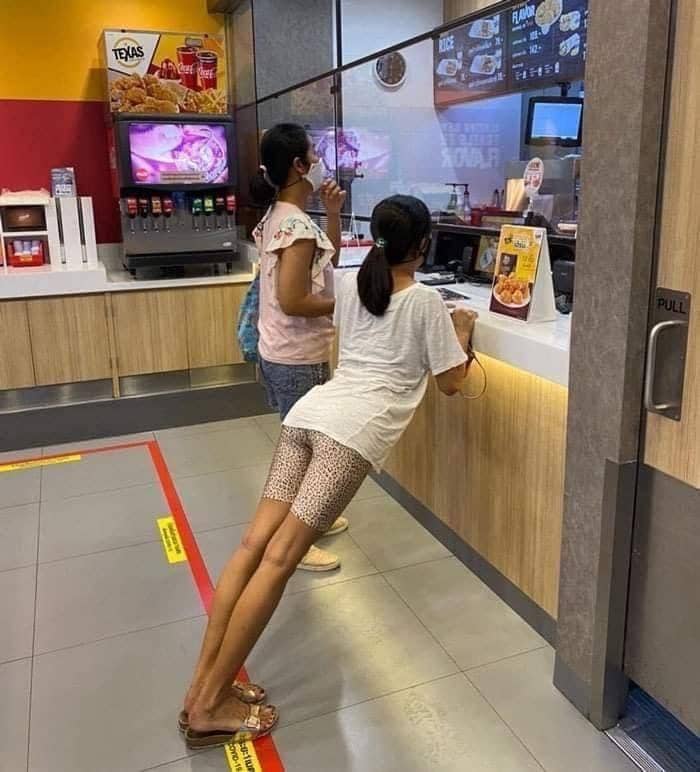 twitter.com/tweetsbygoody