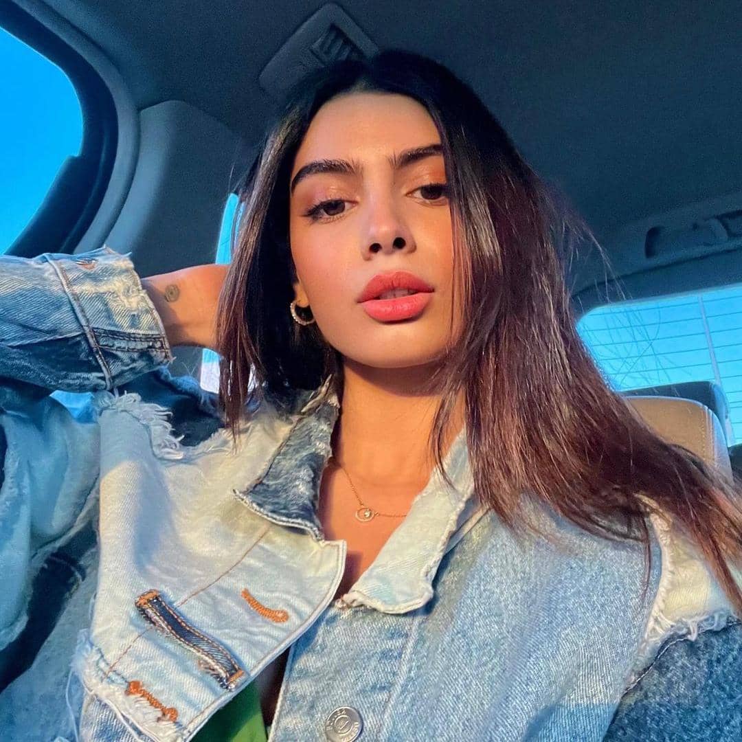 instagram.com/khushi05k