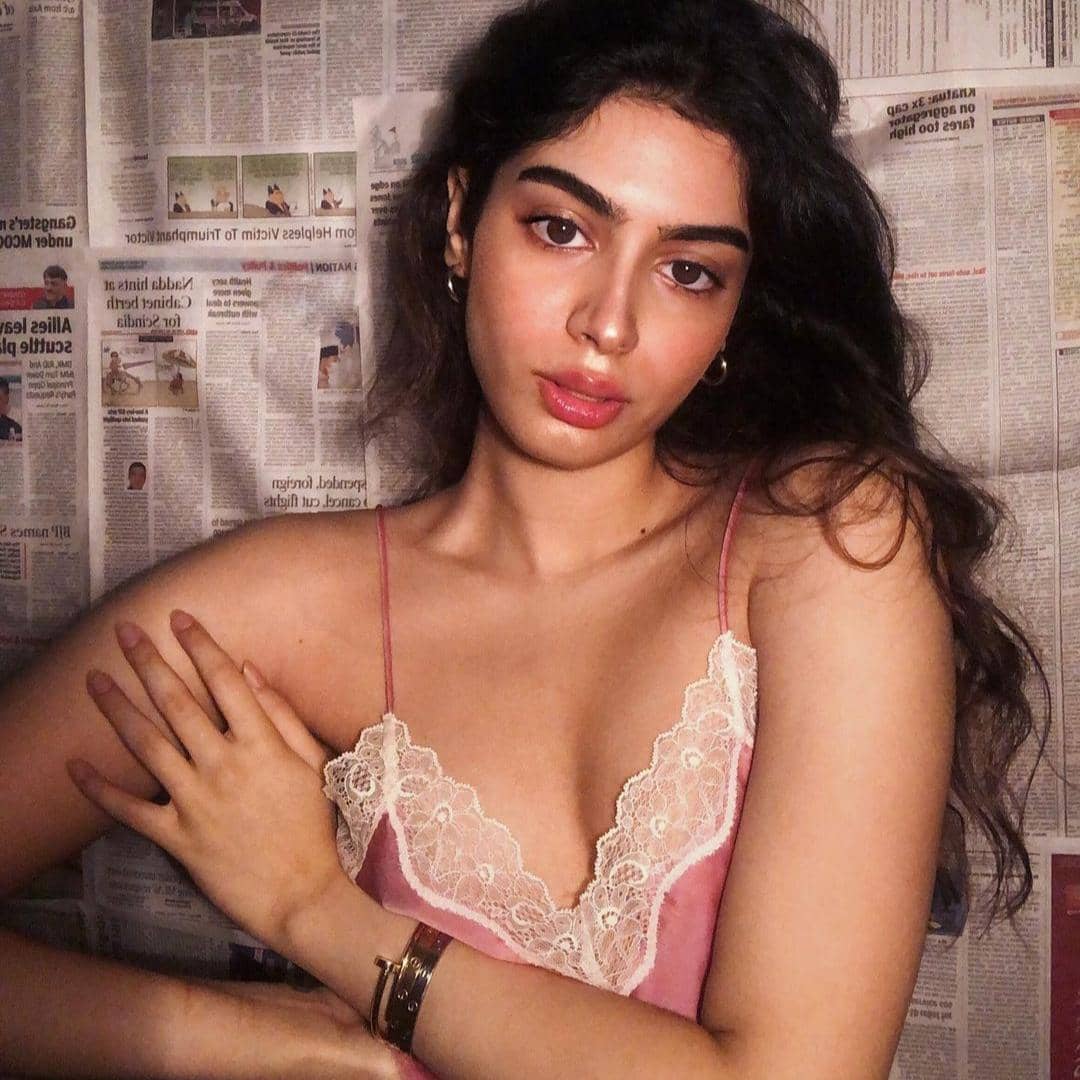 instagram.com/khushi05k