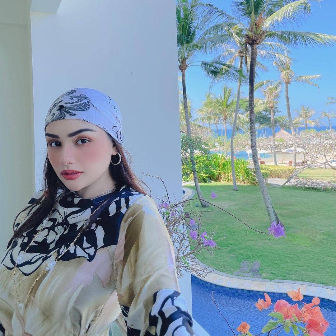 instagram.com/nourahsheivirah