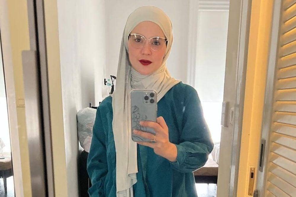 instagram.com/dhila_bekti