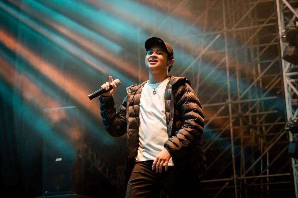 instagram.com/bastiansteel/