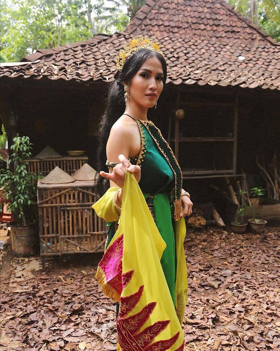 instagram.com/owliasarah