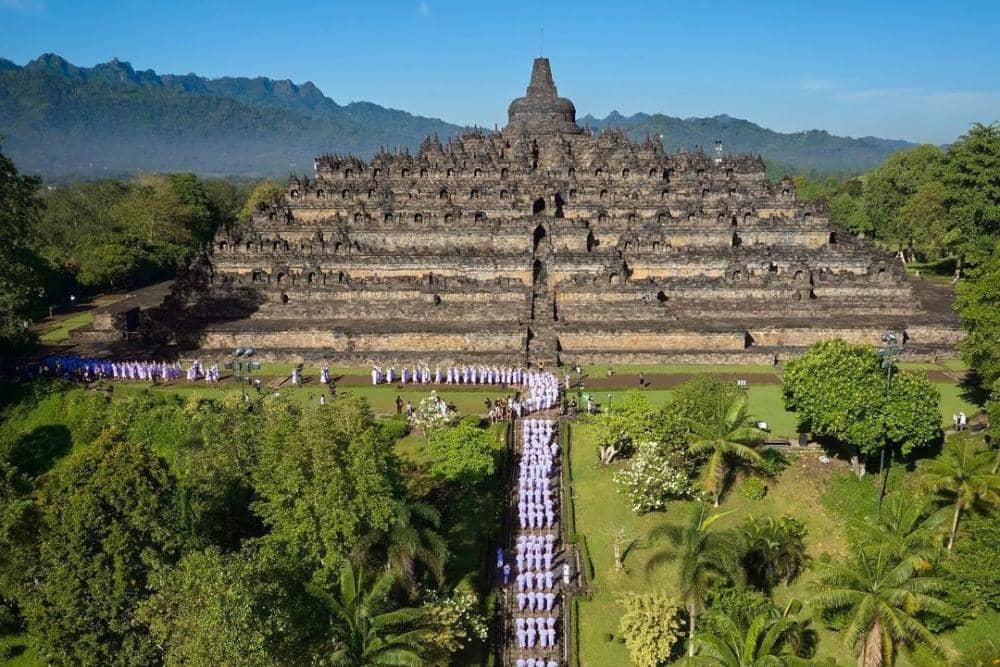 instagram.com/borobudurmeditation