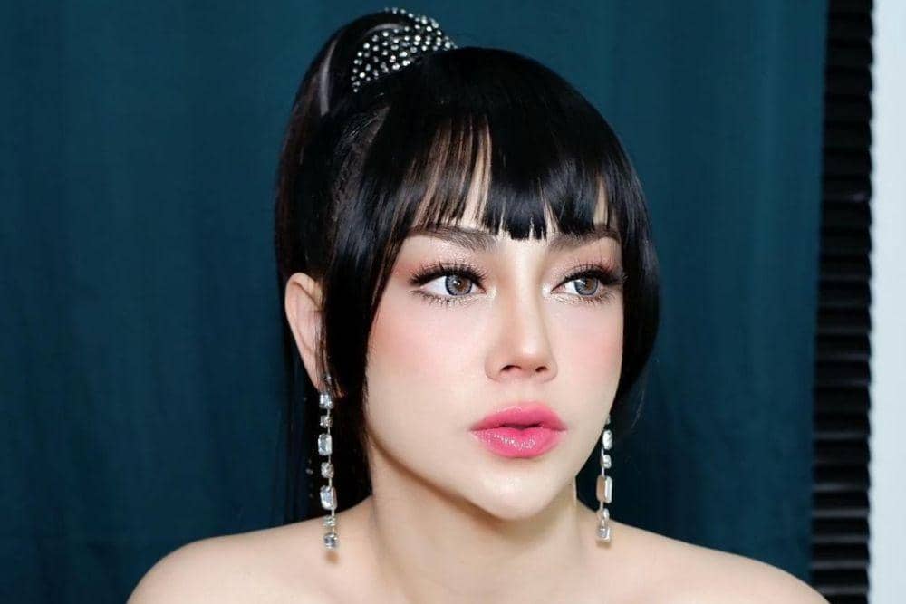 instagram.com/celine_evangelista