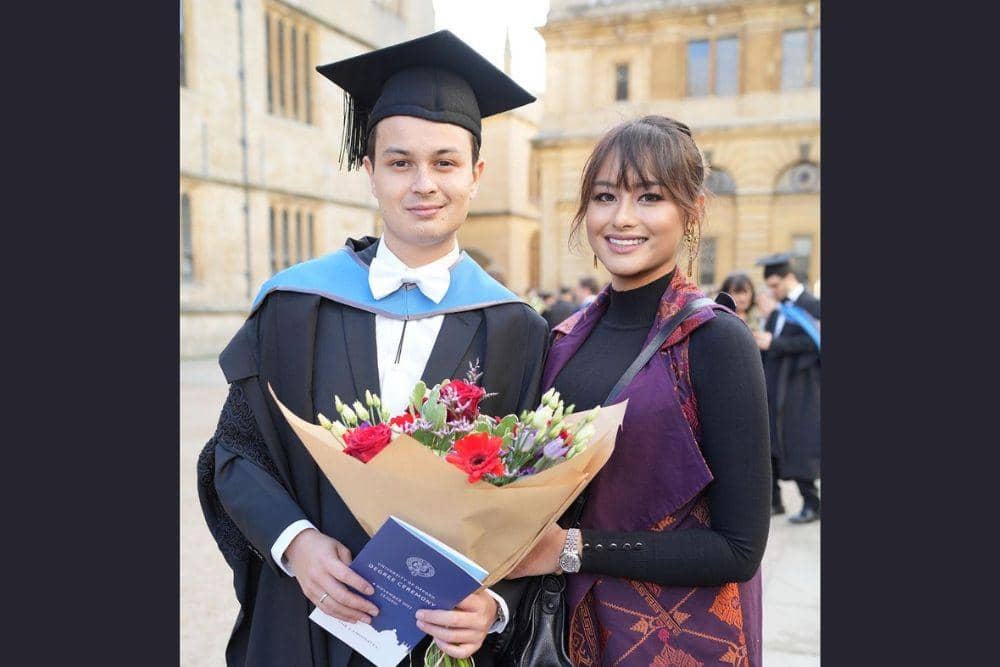 instagram.com/akhairunnisa