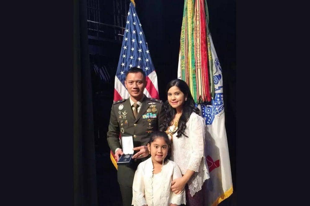 instagram.com/annisayudhoyono