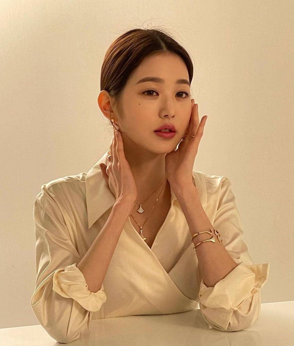 instagram.com/for_everyoung10