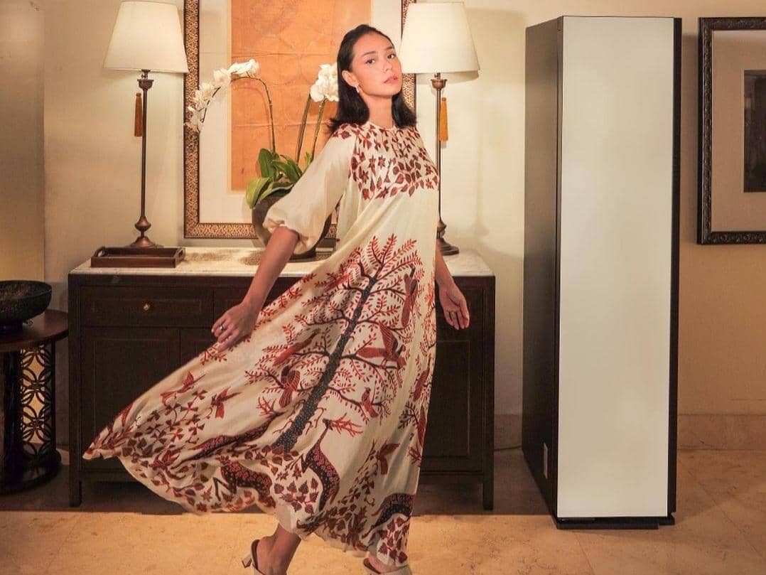 Instagram.com/adiniawrst