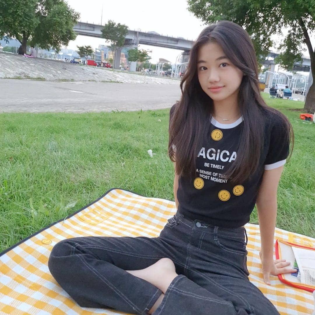 instagram.com/awesomehaeun